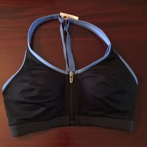 NWT Victoria’s Secret Sports Bra